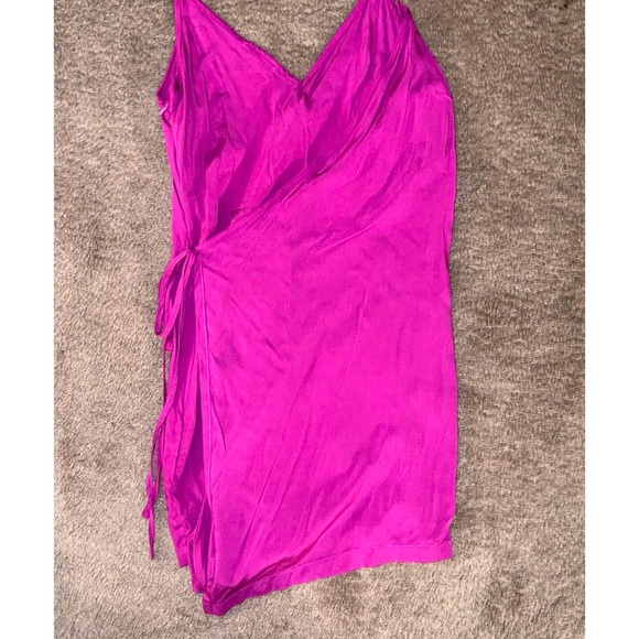 Romper - Picture 4 of 5